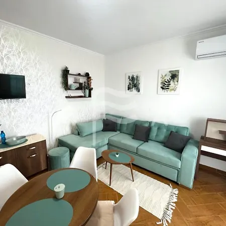 Sunset Paradise Apartmán Golem (Tirana)
